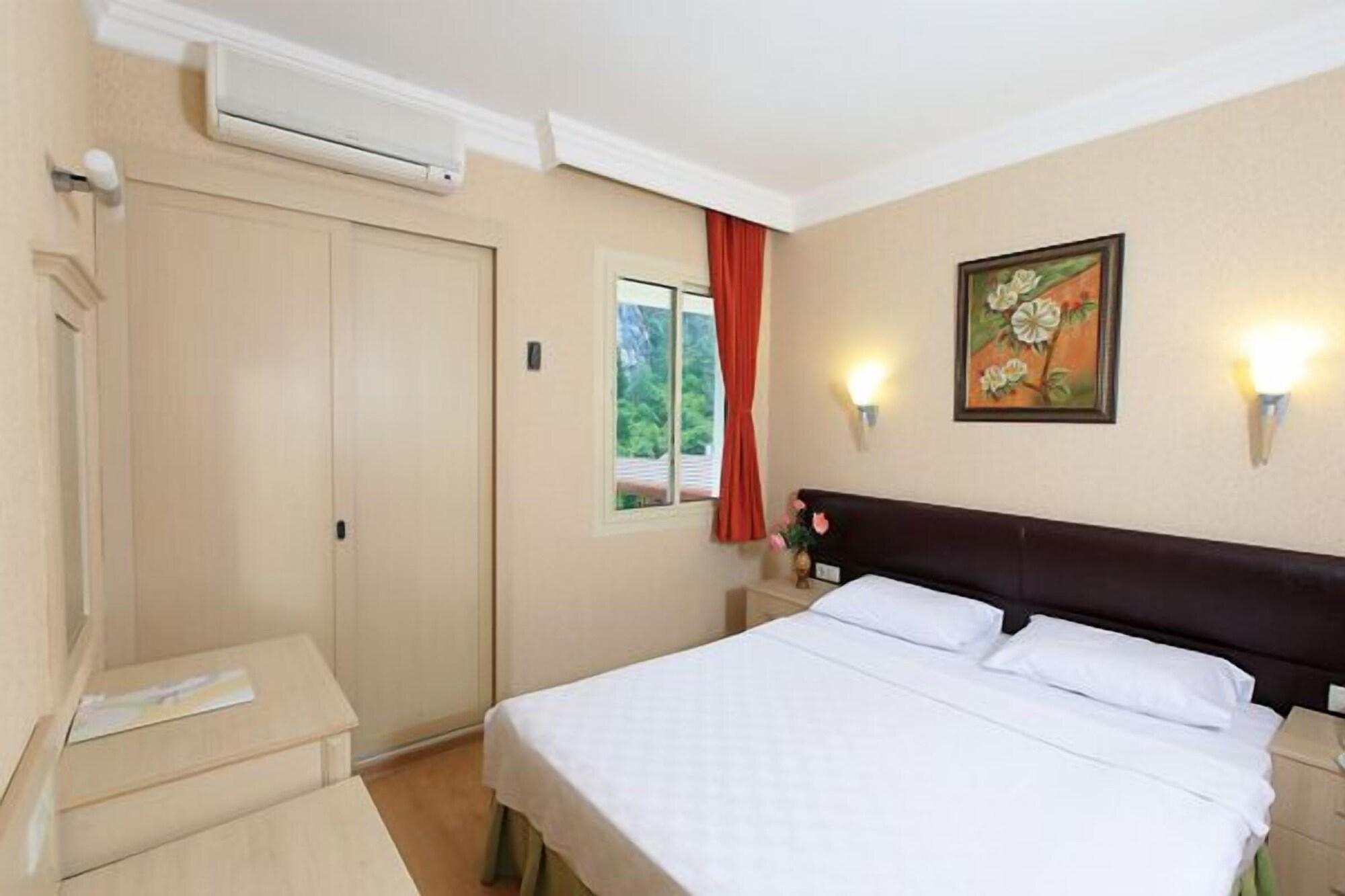 Julian Forest Suites Marmaris Exterior photo